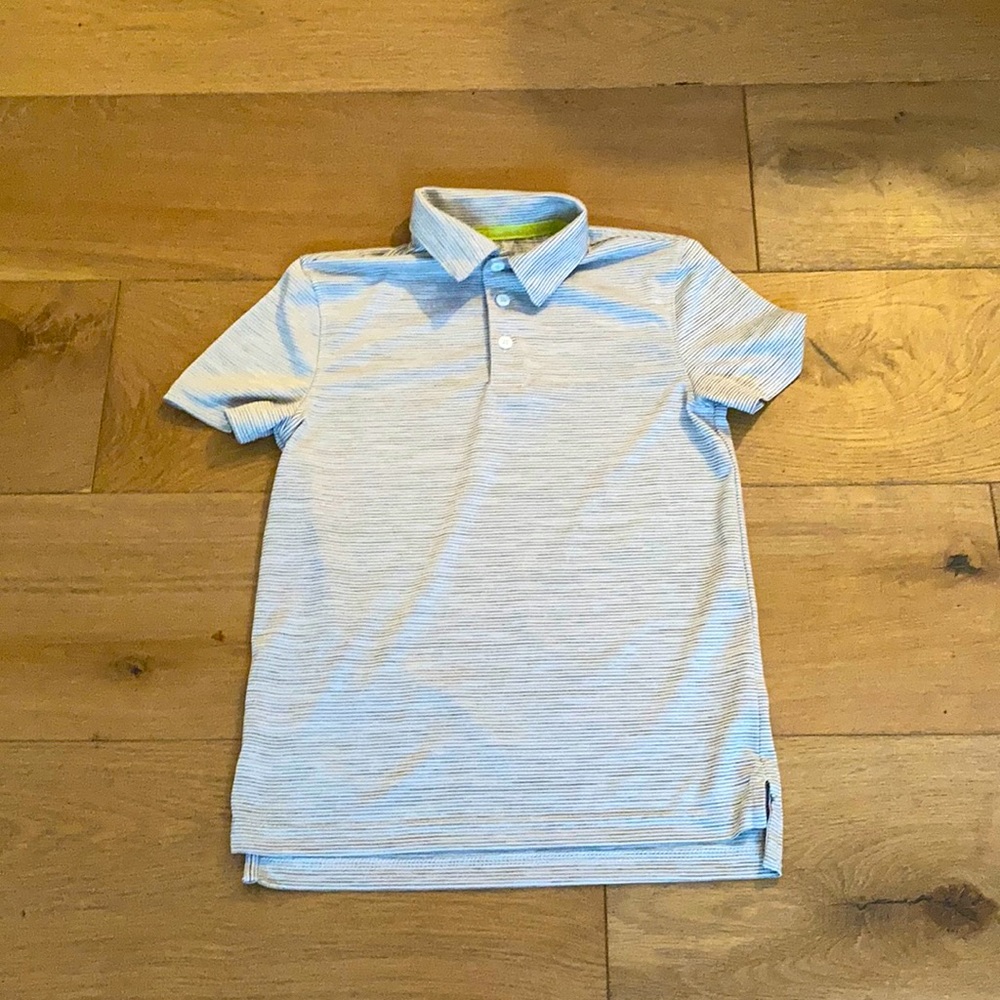 A collard shirt